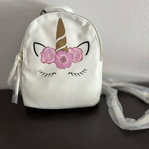 TSHIRT & JEANS WHITE UNICORN MINI BACKPACK